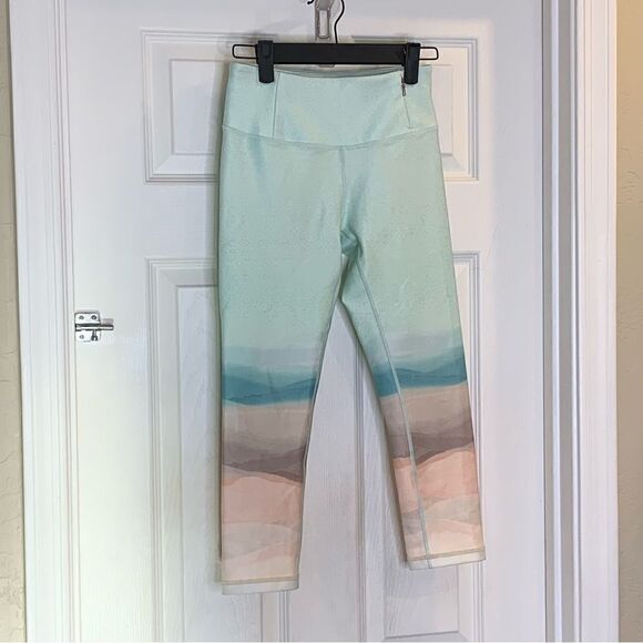 Calia By Carrie Underwood Landscape Mint Green Workout Capris Size XS - Picture 4 of 9